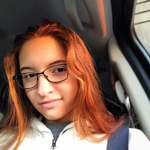 Meet your Posher, Julissa